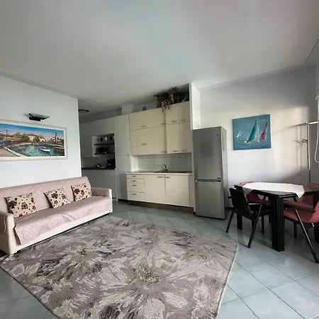 Apartment Rainer - Front